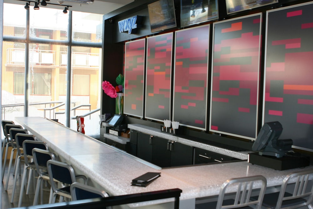 Aloft Buffalo Airport - photo 12