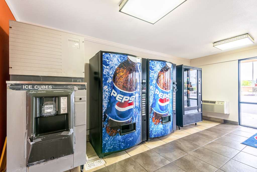 Motel 6 Anniston AL - photo 28