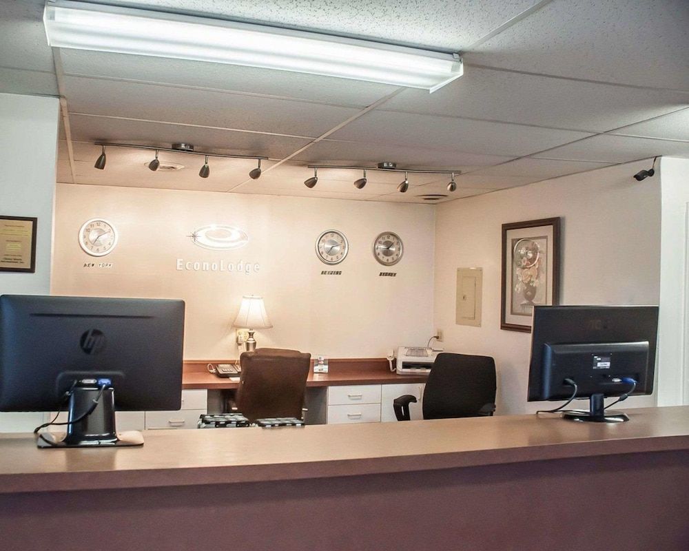 Econo Lodge 1000 Islands - featured photo