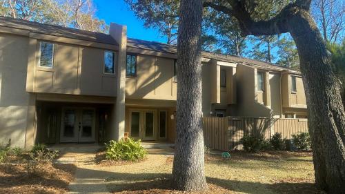 494 Plantation Club Villas at The Sea Pines Resort - photo 26