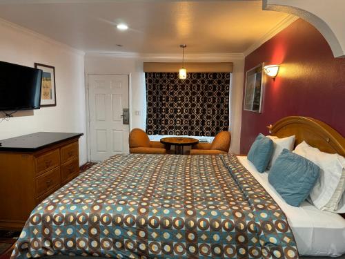El Dorado Motel - photo 10
