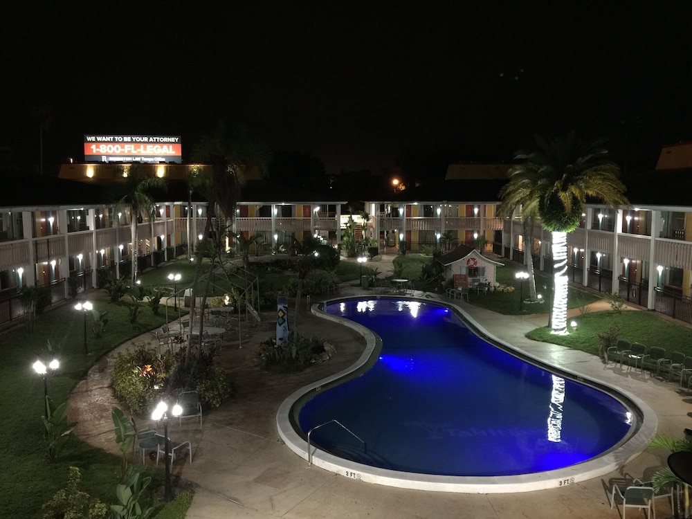 Rodeway Inn Holiday FL - photo 19