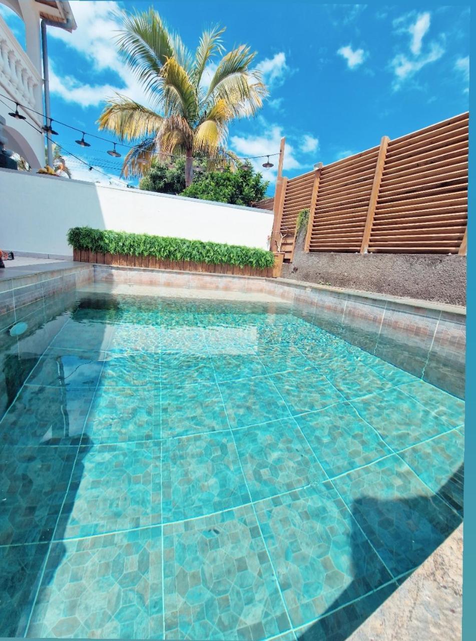 Lilie location langevin — 4-Star Luxury Hotel in Saint-Joseph, Réunion