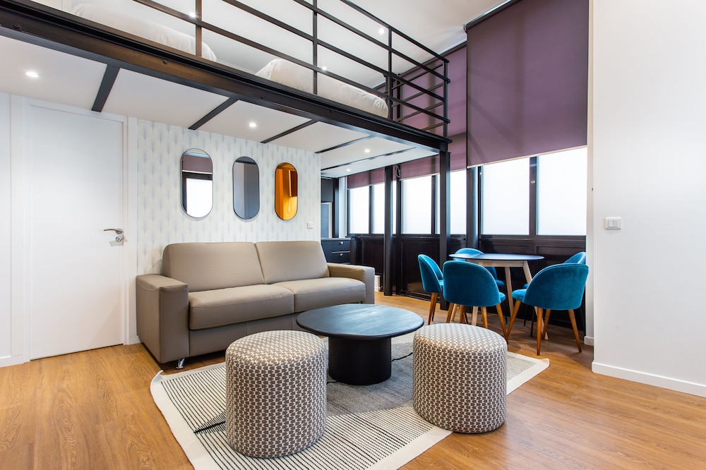 Luxury loft in paris - last minute hotel in Paris