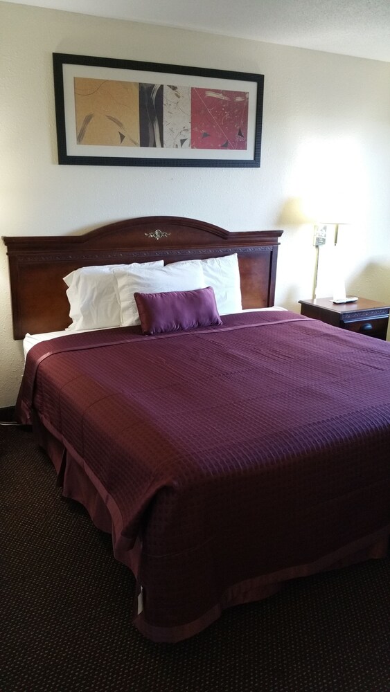 Hoosier Inn - photo 5