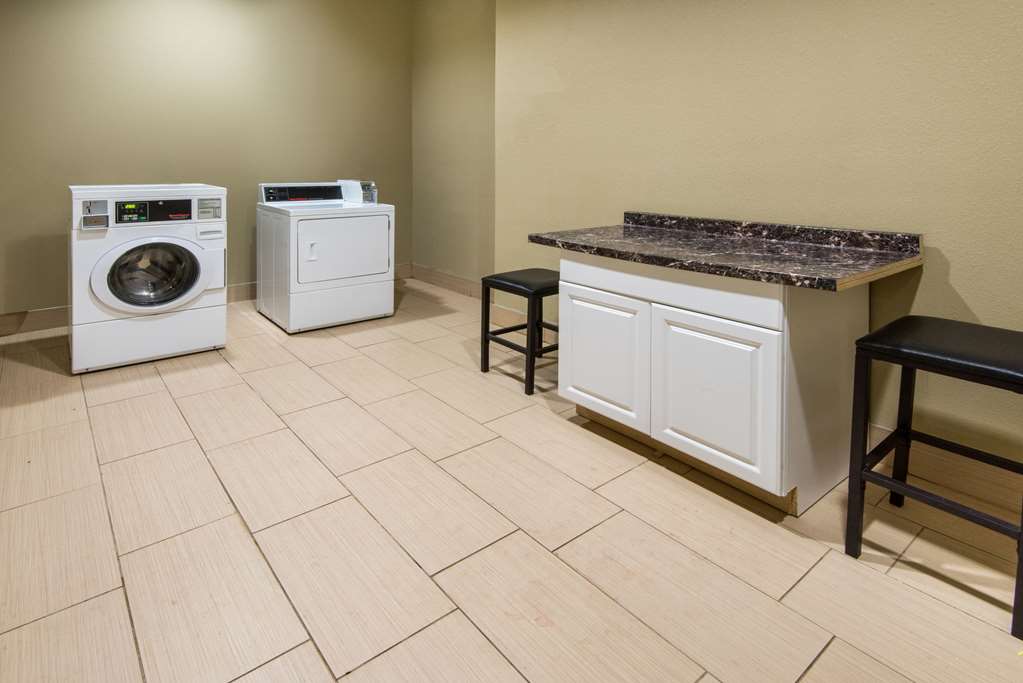 Microtel Inn & Suites by Wyndham North Canton - photo 13