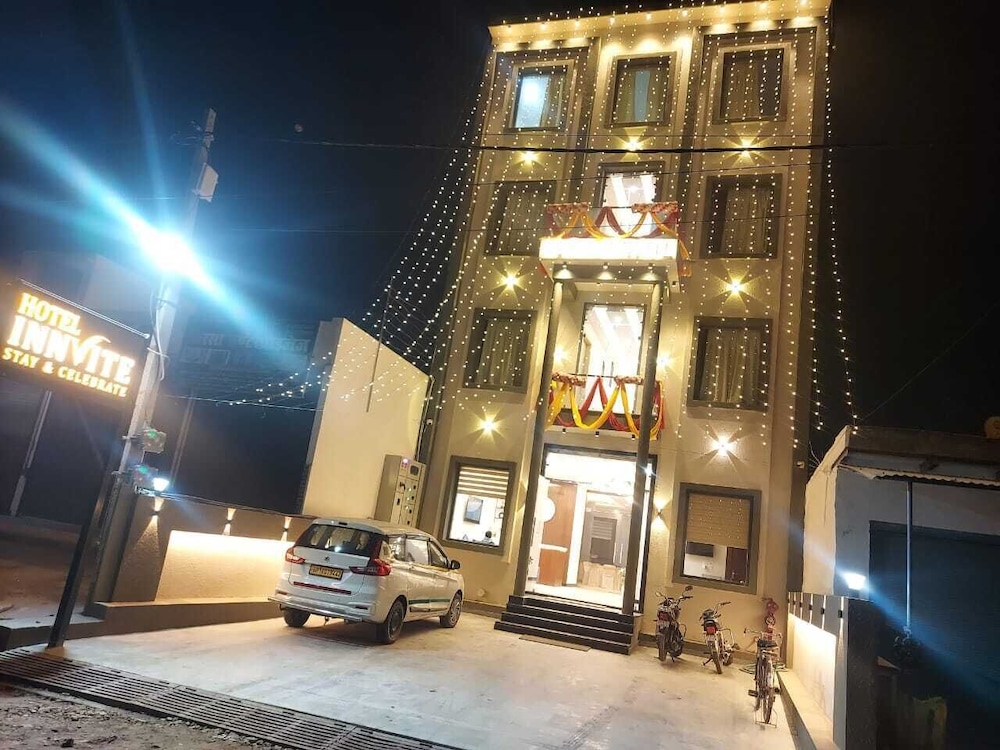 Hotel Innvite - carbon neutral hotel in Agra