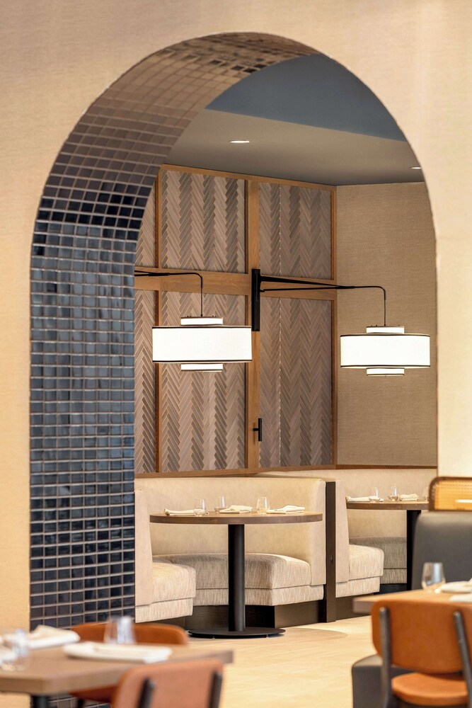 Doubletree By Hilton Abilene Downtown Convention C - photo 80