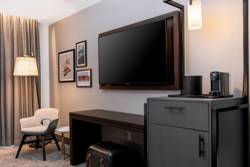 The Glenmark Glendale a Tribute Portfolio Hotel - photo 34