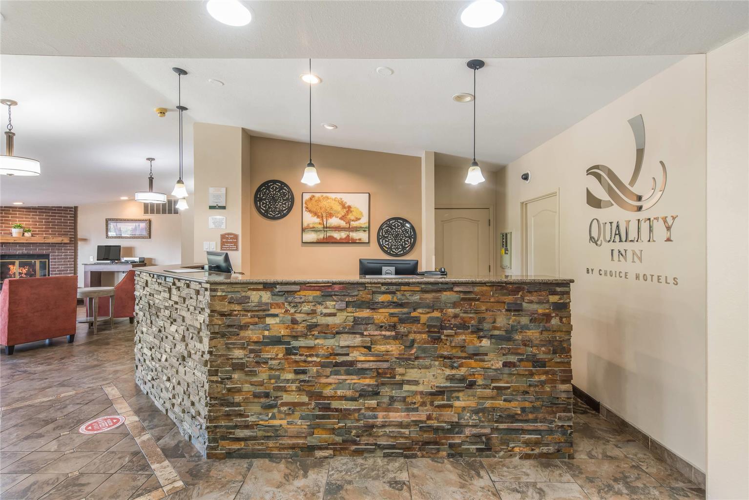 Quality Inn & Suites Downtown Walla Walla - photo 6