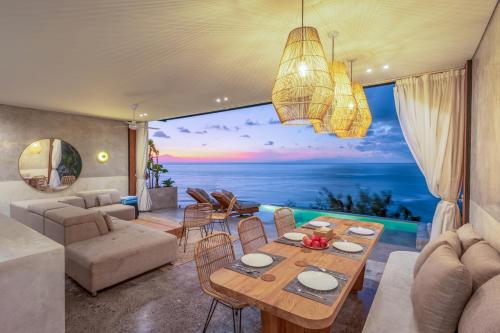 Blue Sarin Villa — Sampalan — photo 2