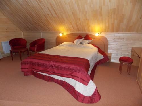 Bashkirskaya derevnya - carbon neutral hotel in Sibay