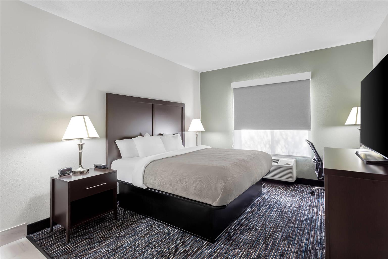 Quality Inn & Suites Niles - photo 80