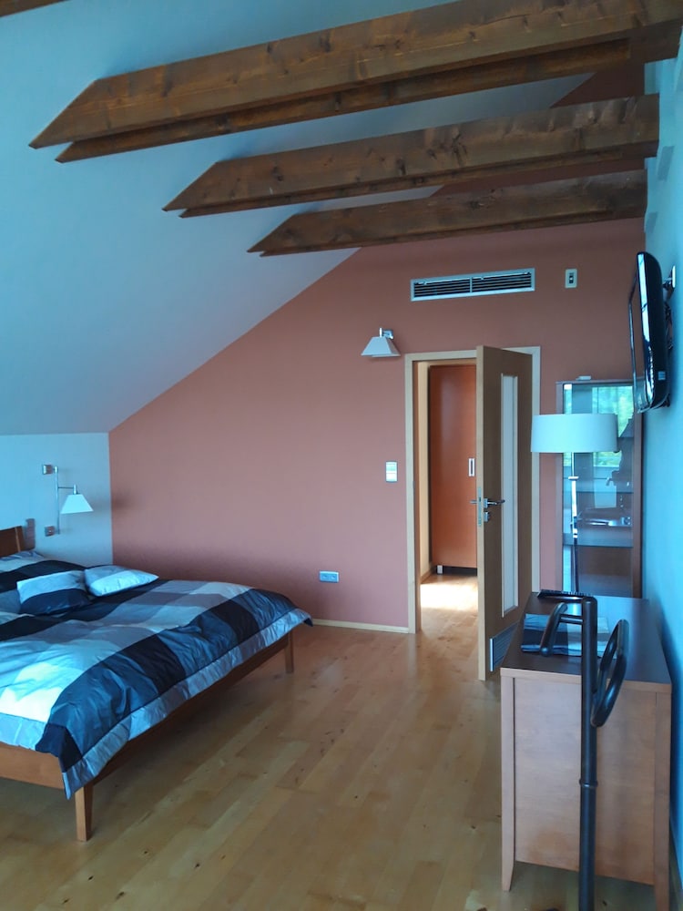Apartmány Puerto — Senec — photo 2