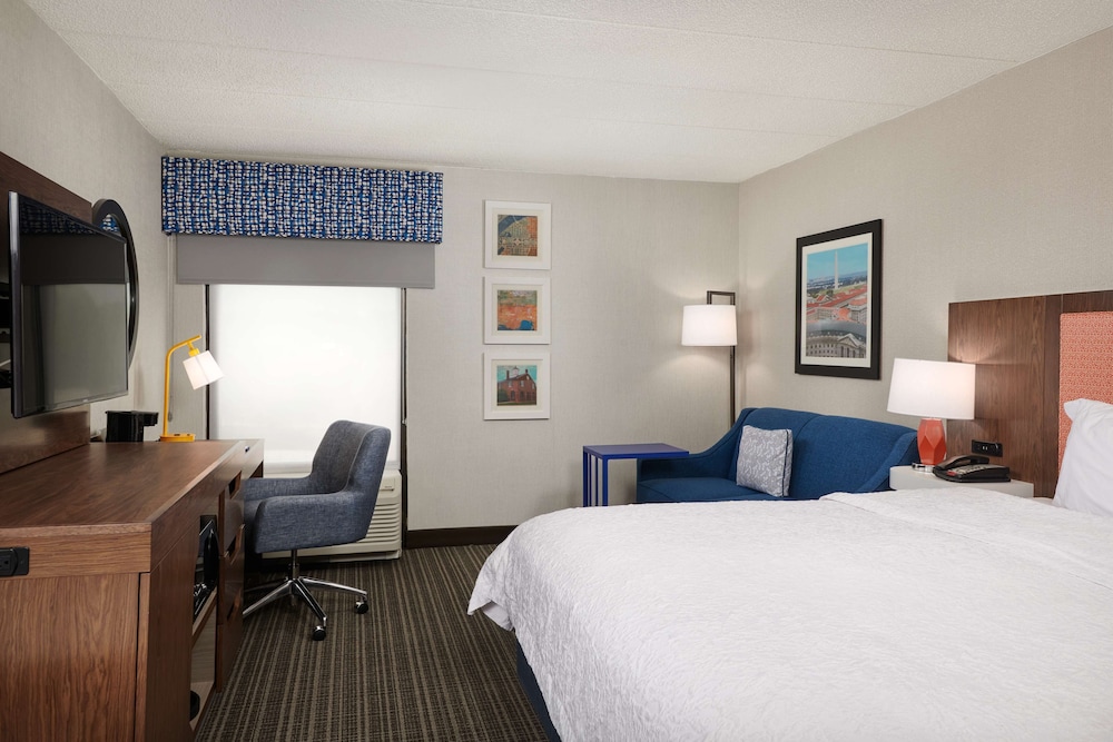Hampton Inn Fairfax City - photo 19
