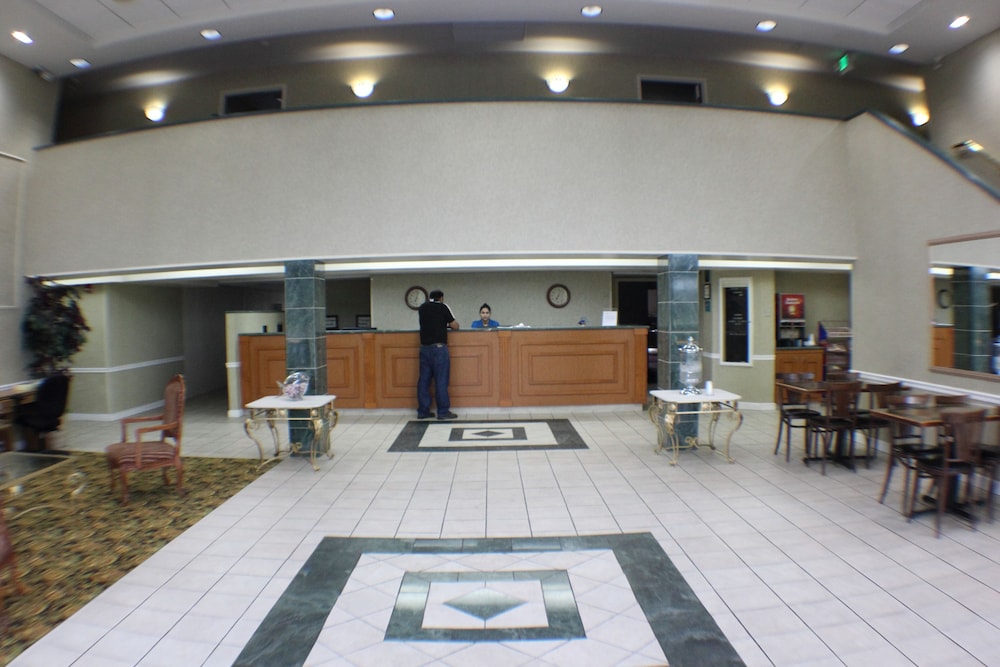 The Garden Inn - photo 3