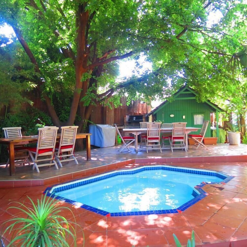Huys Ten Bosch — hotel in Potchefstroom