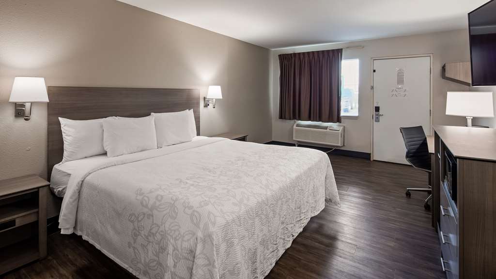 SureStay Hotel by Best Western Findlay - photo 10