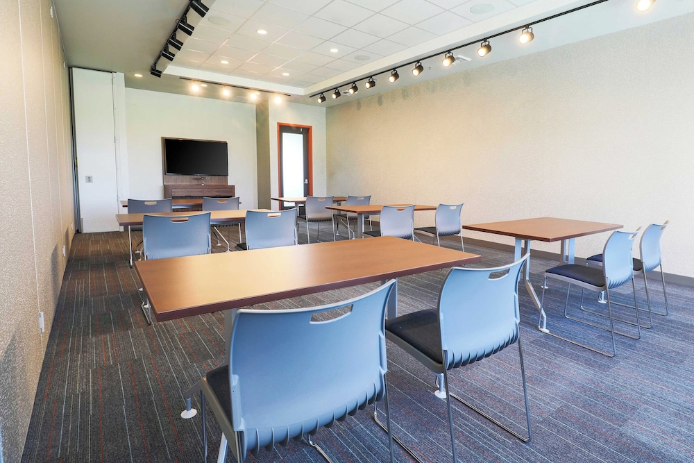 Aloft by Marriott Reno Tahoe International Airport - photo 26