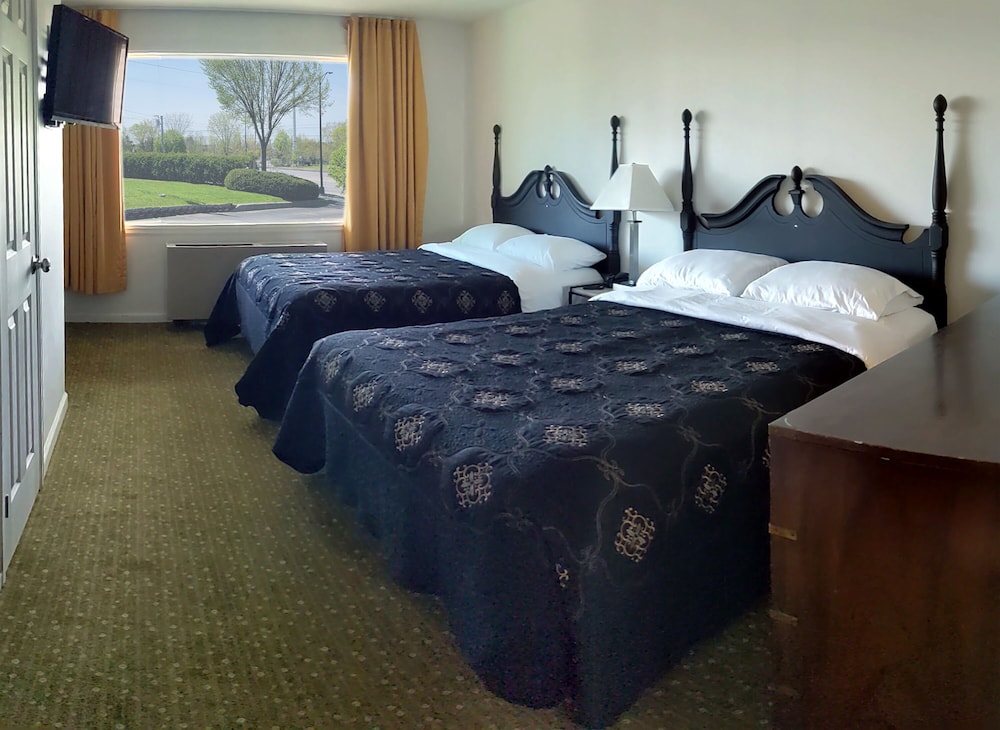 South Side Inn Burlington - photo 23