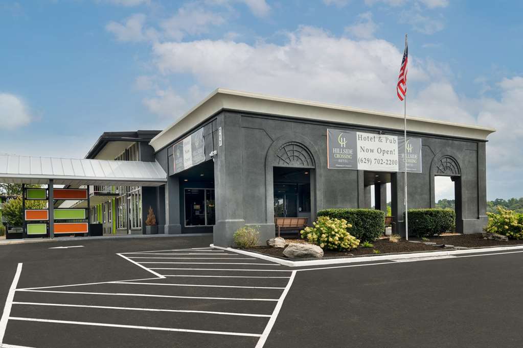 Hillside Crossing Nashville a Ramada by Wyndham - featured photo