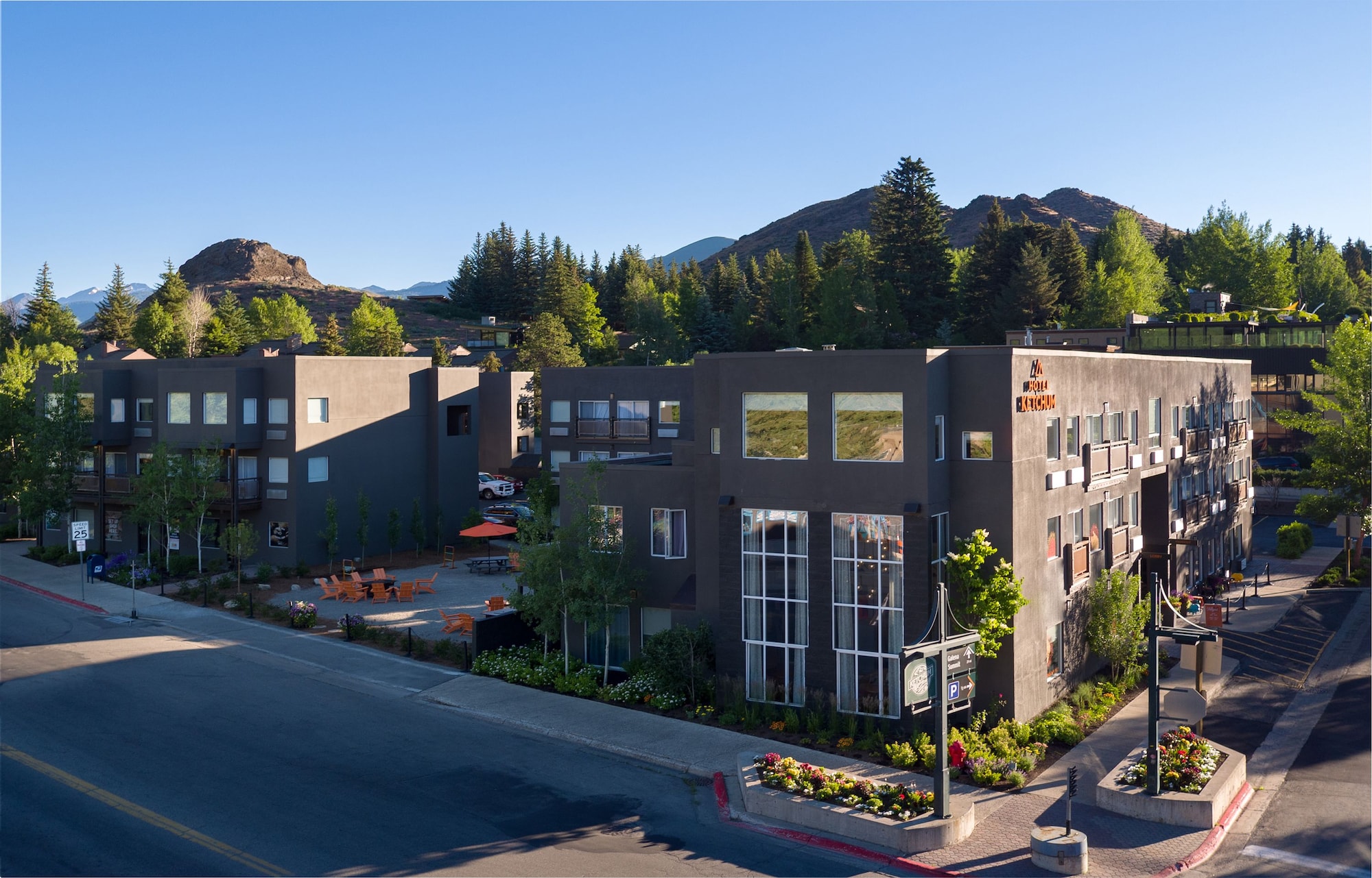 Hotel Ketchum - carbon neutral hotel in Ketchum