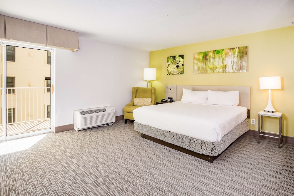 Hilton Garden Inn Orange Beach Beachfront - photo 21