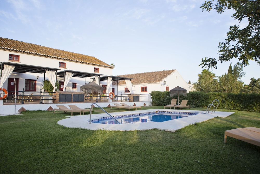 Hotel Cortijo Del Arte Caminito Del Rey — Pizarra