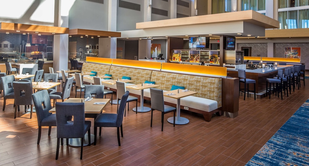 DoubleTree by Hilton Pittsburgh Cranberry - photo 88