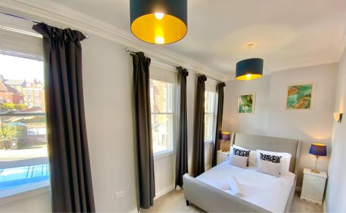 Waimea Apartments Sea Views South Bay Scarborough Free Parking