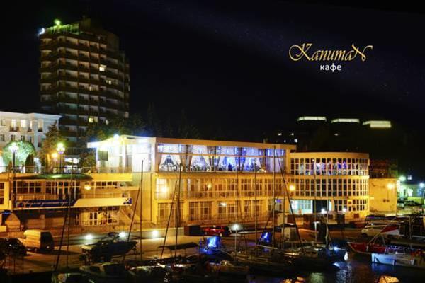 Captain Hotel - carbon neutral hotel in Anapa
