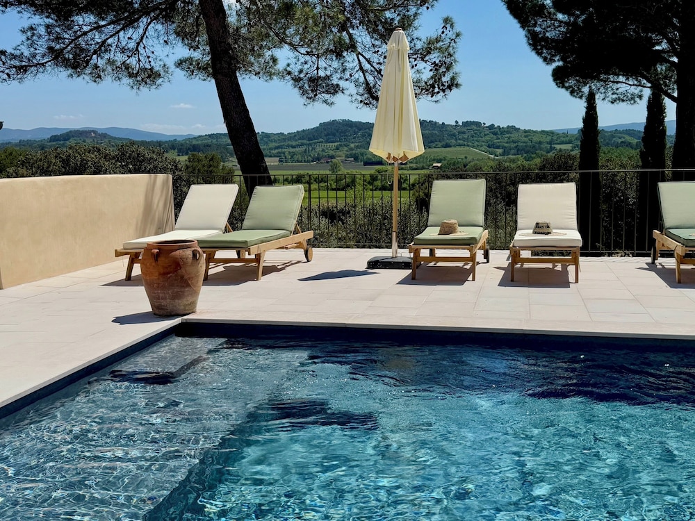Le Mas de Garrigon Boutique Hôtel & Spa - carbon neutral hotel in Roussillon