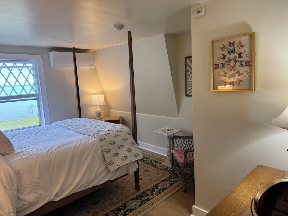 The High Tide Inn - photo 52
