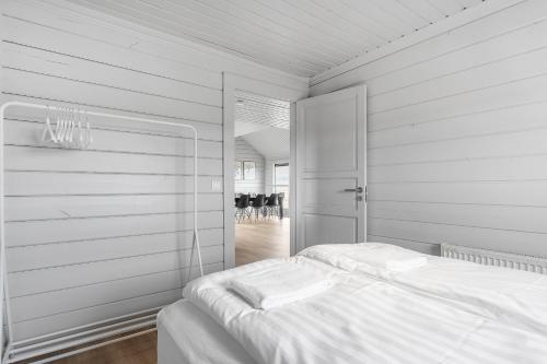 Spacious 4 Bedroom Home in Southern Iceland
