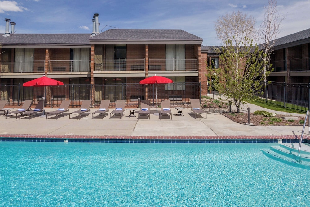 DoubleTree by Hilton Hotel Park City The Yarrow - photo 56