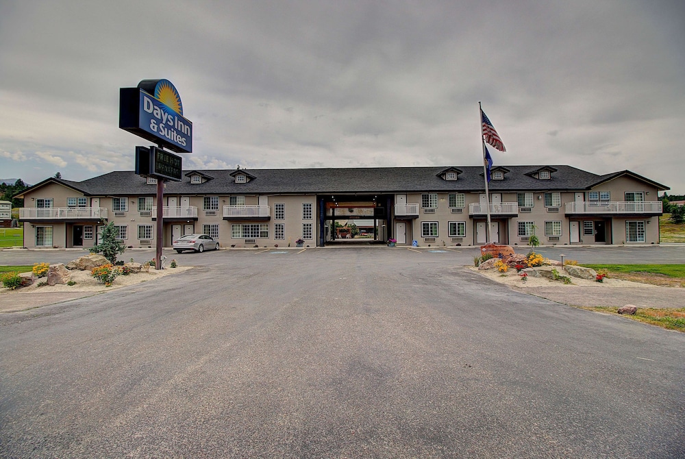 Days Inn by Wyndham Lolo Missoula Area - featured photo