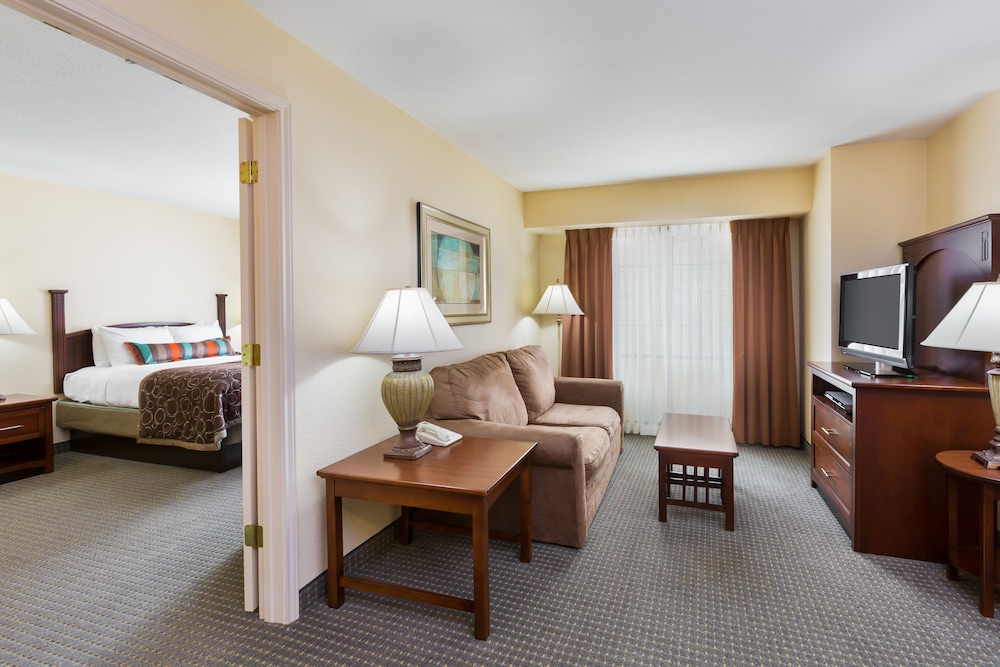 Staybridge Suites McAllen by IHG - photo 7