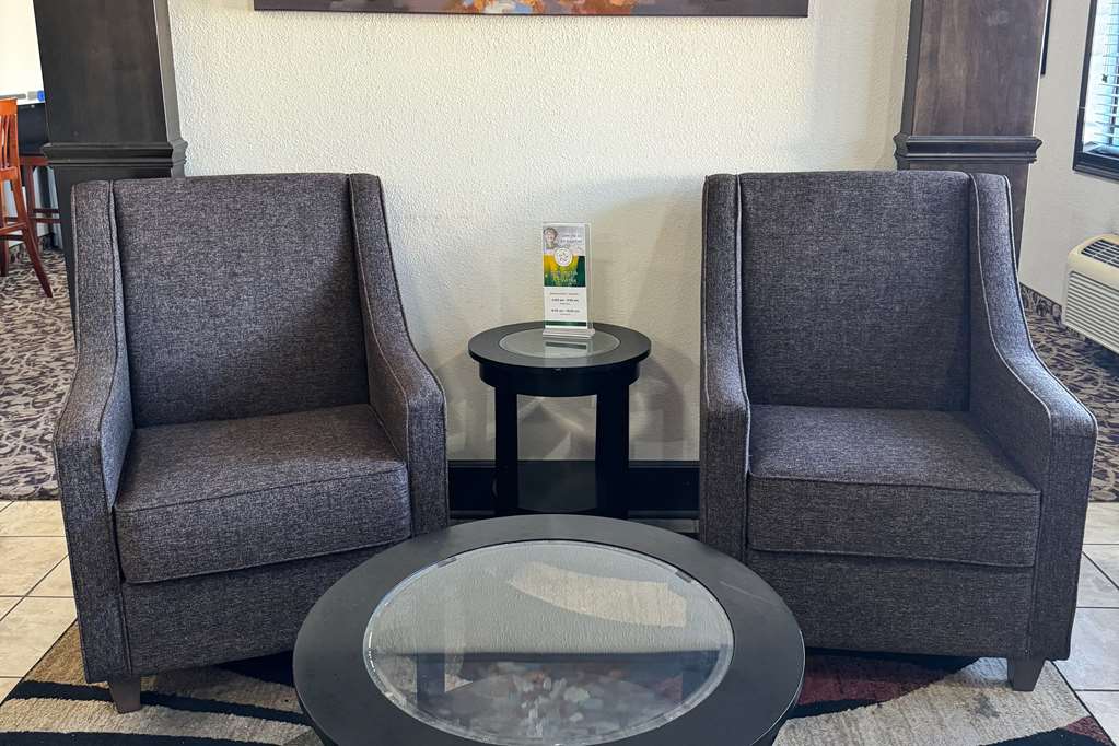 Quality Inn Forsyth Decatur - photo 7