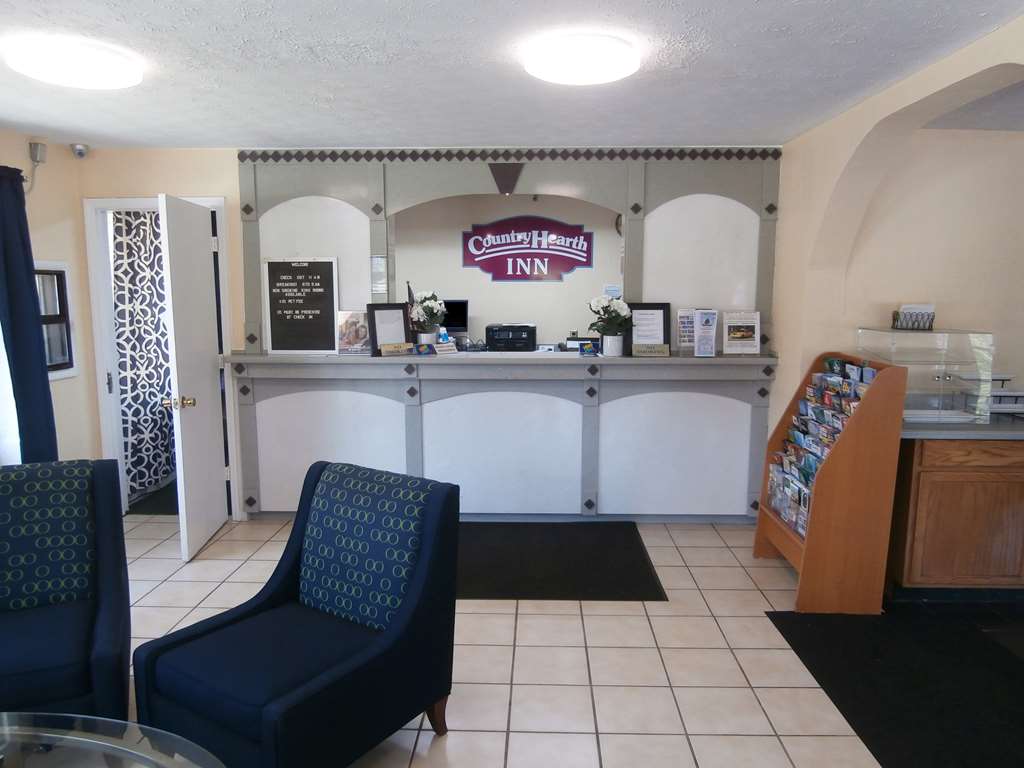 Country Hearth Inn & Suites Cartersville - photo 8