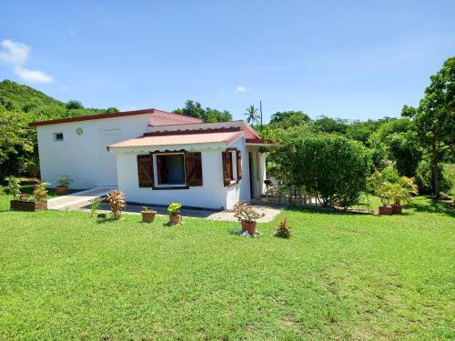 Maison charmante Grand Bourg — 4-Star Luxury Hotel in Grand-Bourg, Guadeloupe