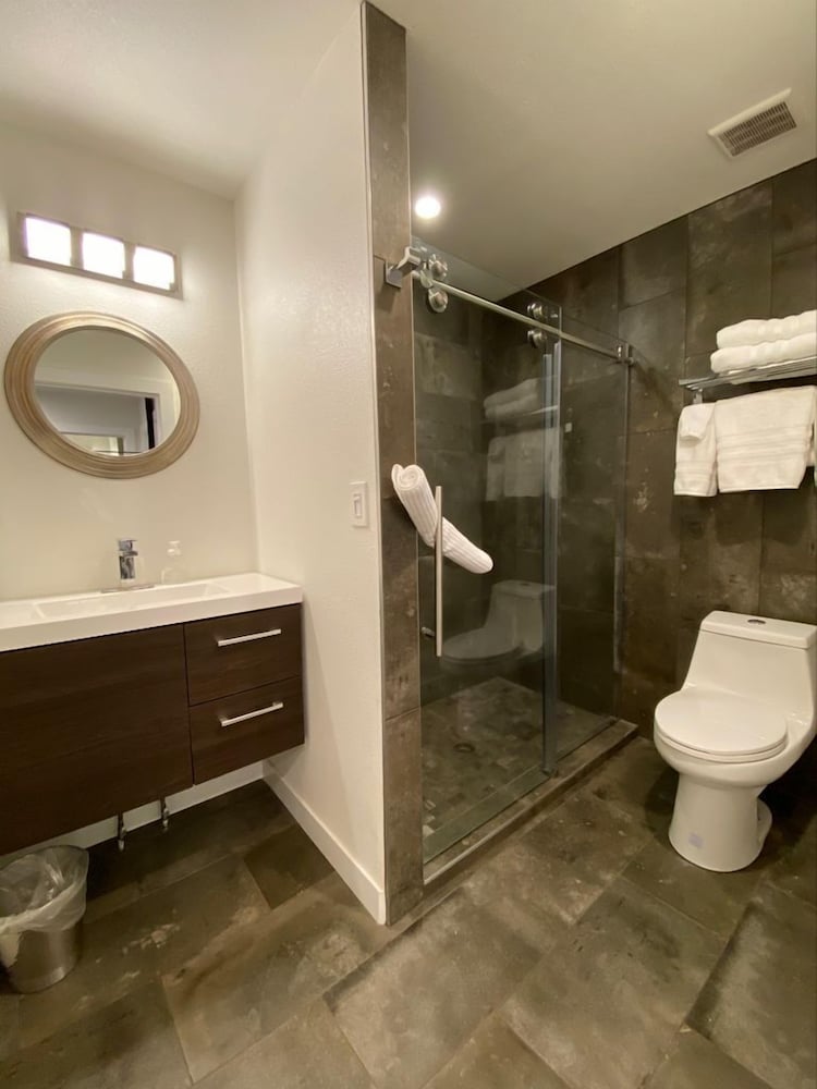 INNhale Cannabis Friendly B&B Adults Only - photo 35