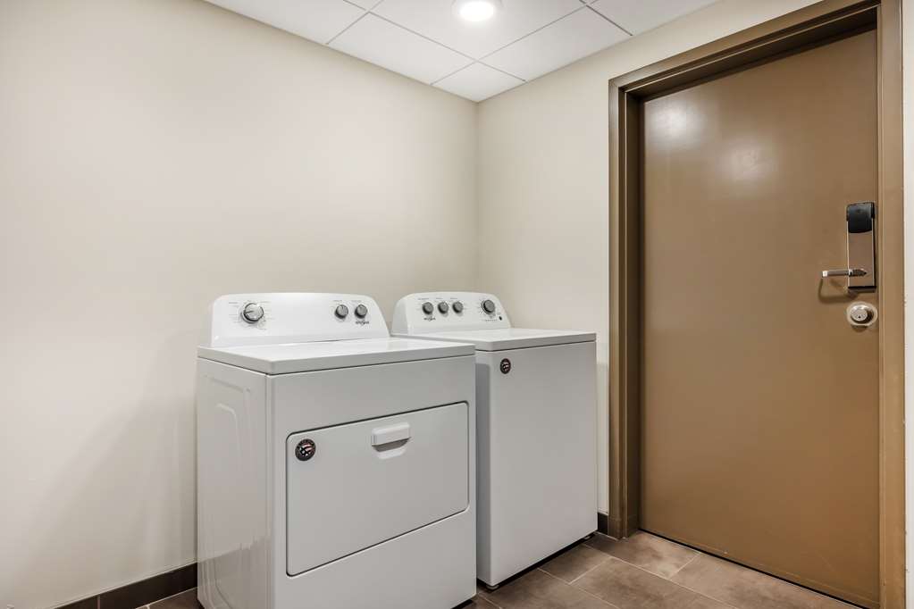 Vīb Best Western Springfield - photo 47