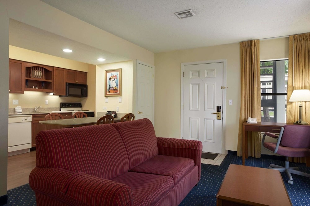 Affordable Suites of America Grand Rapids - photo 22