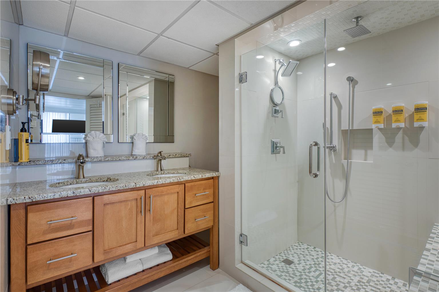 Best Western Plus Wilkes Barre Center City - photo 26