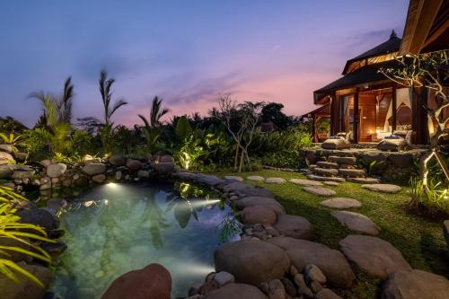 Wooden Stone Eco Villa — 4-Star Luxury Hotel in Ubud, Indonesia