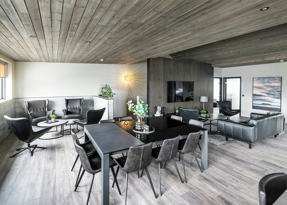 Pier Apartments — 4-Star Luxury Hotel in Vestmannaeyjar, Iceland