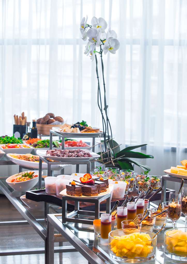 מזון ומשקאות