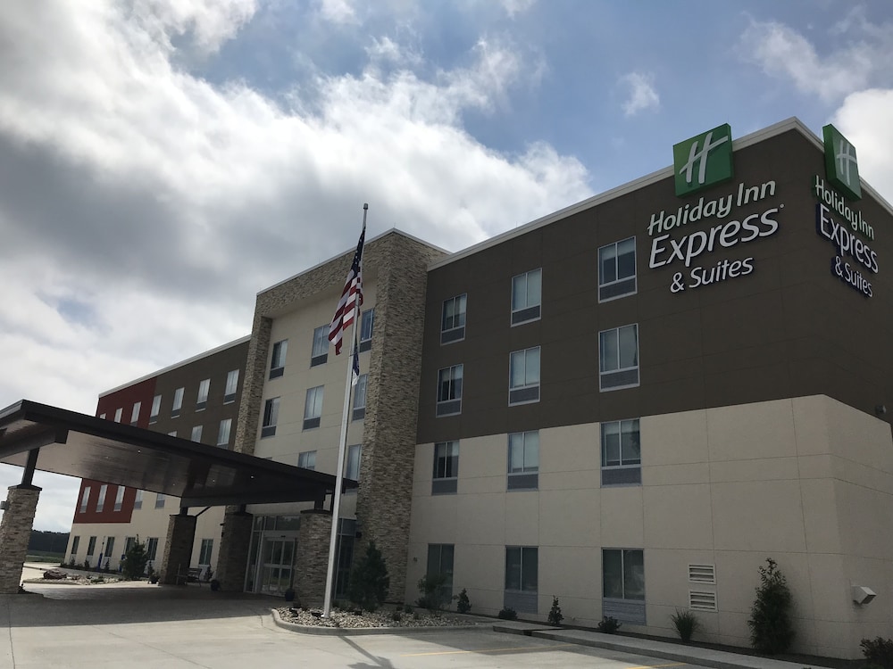 Holiday Inn Express & Suites Hannibal Medical Center by IHG — hotel in Hannibal