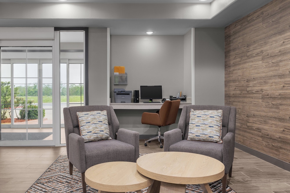 Candlewood Suites Hotel Texas City by IHG - photo 25
