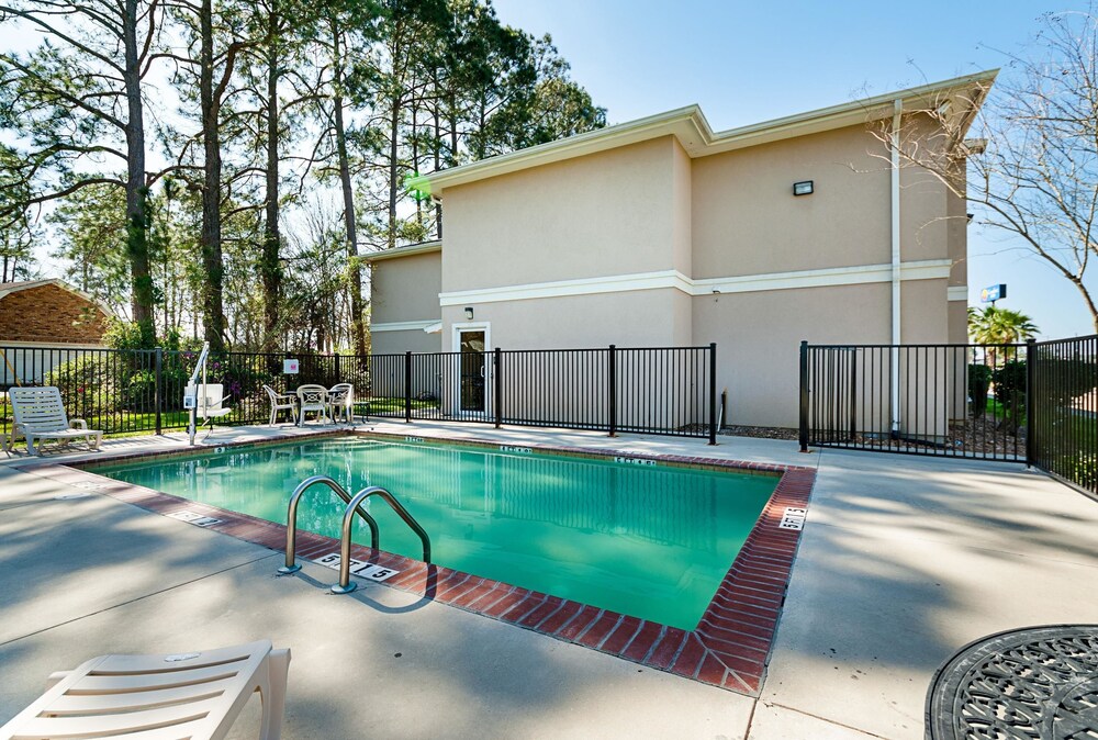 Spark by Hilton Opelousas - photo 41